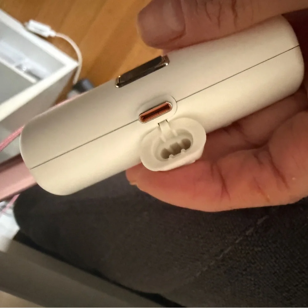 Z3 Pro Mini Portable Charger 600mAh - White